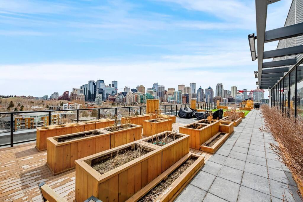 Chic 1Br Kensington Unit W/Parking Lejlighed YYC Eksteriør billede
