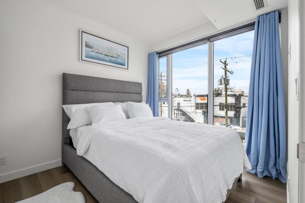 Chic 1Br Kensington Unit W/Parking Lejlighed YYC Eksteriør billede