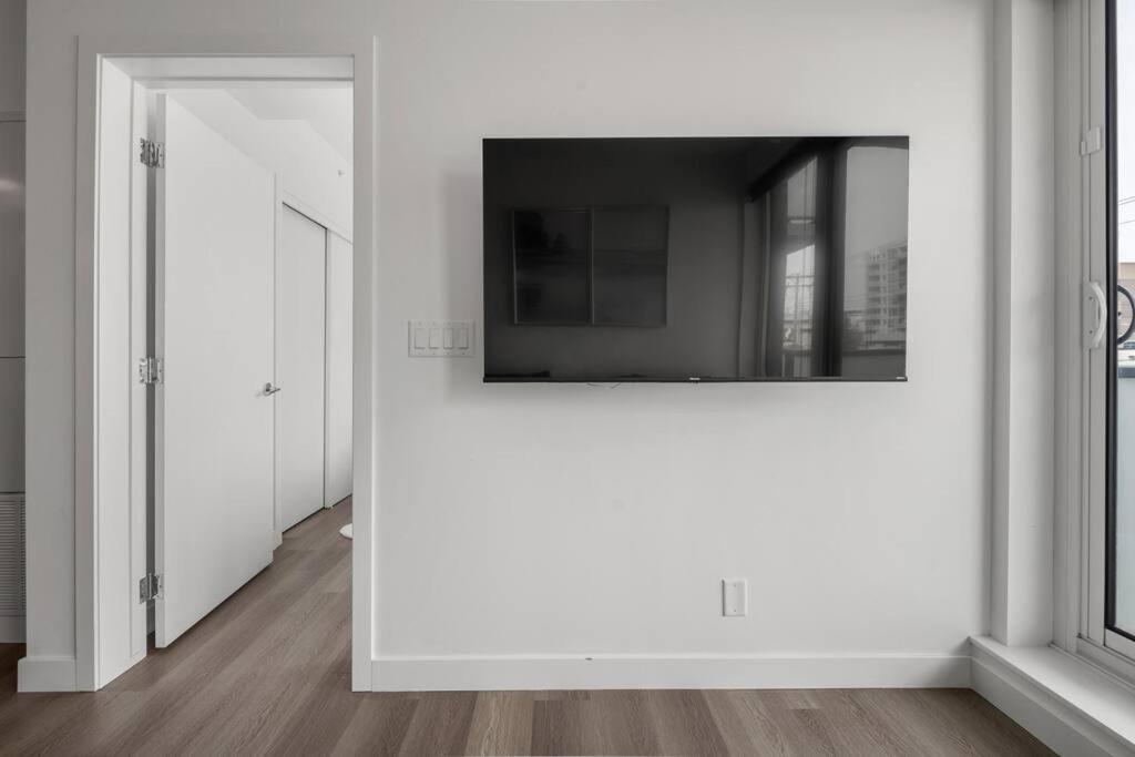 Chic 1Br Kensington Unit W/Parking Lejlighed YYC Eksteriør billede